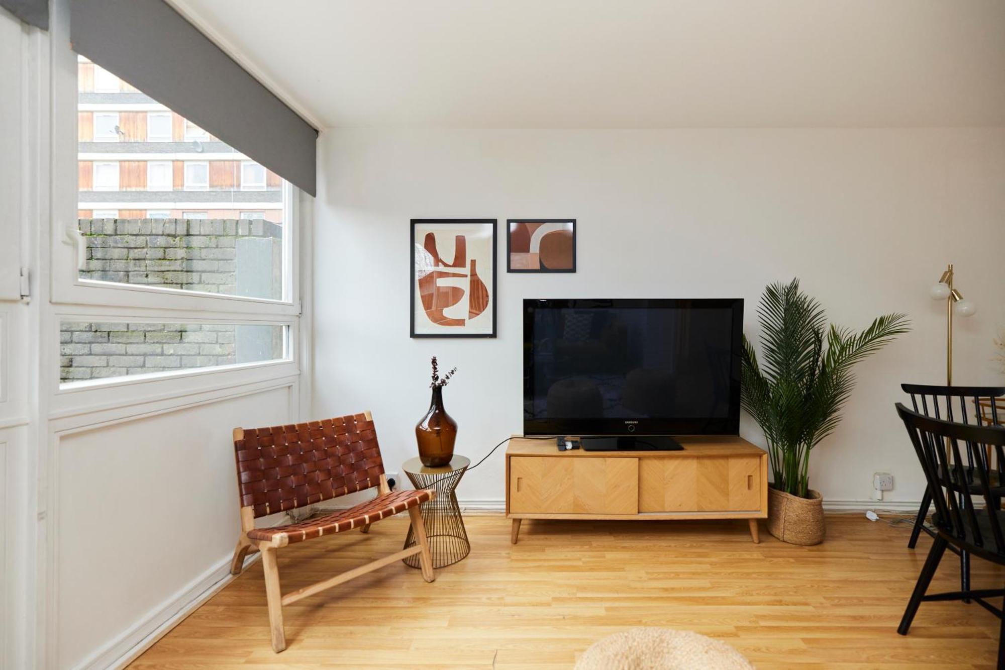 The Kennington Park Crib - Lovely 2Bdr Flat With Garden 伦敦 外观 照片