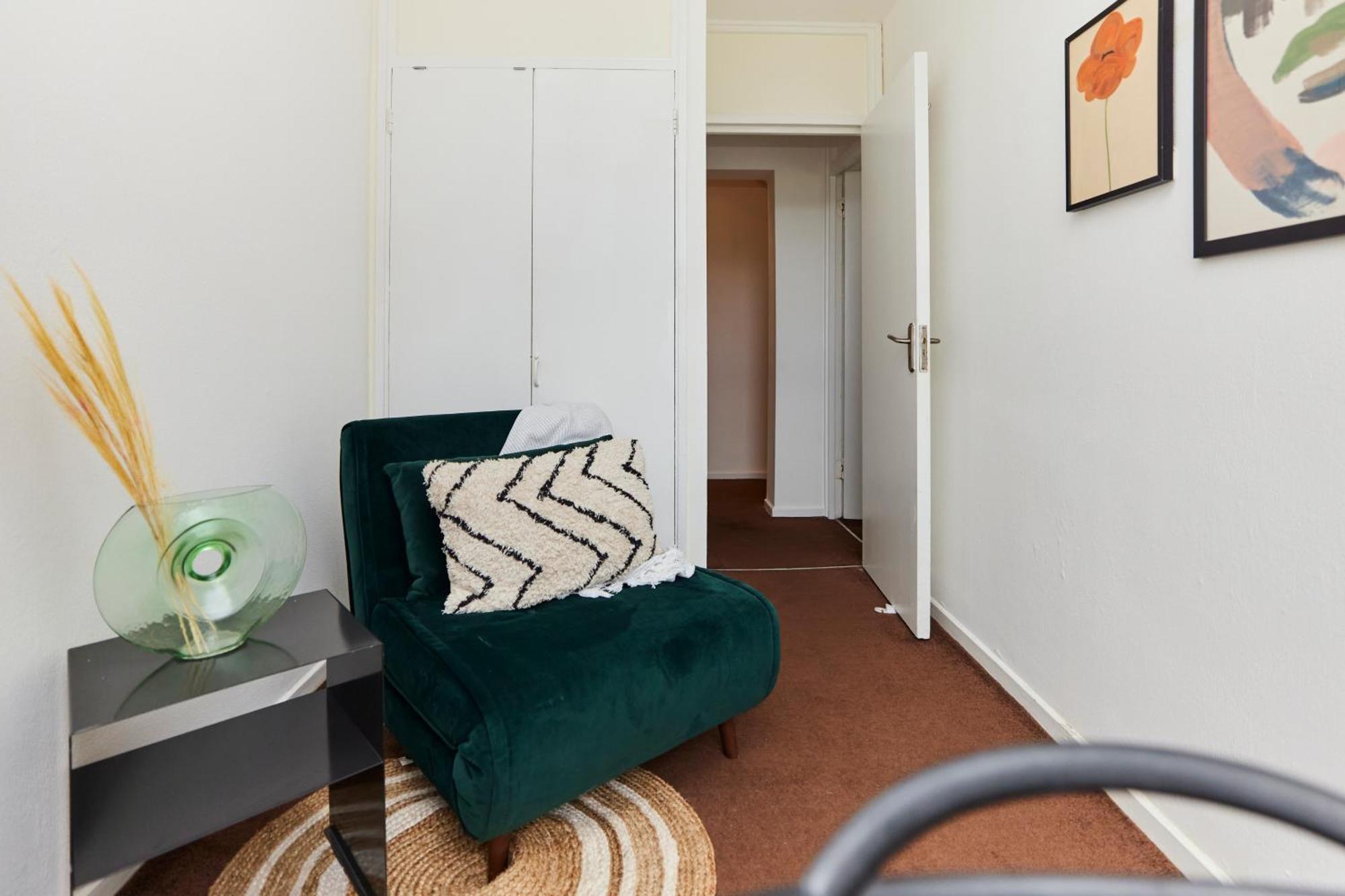 The Kennington Park Crib - Lovely 2Bdr Flat With Garden 伦敦 外观 照片