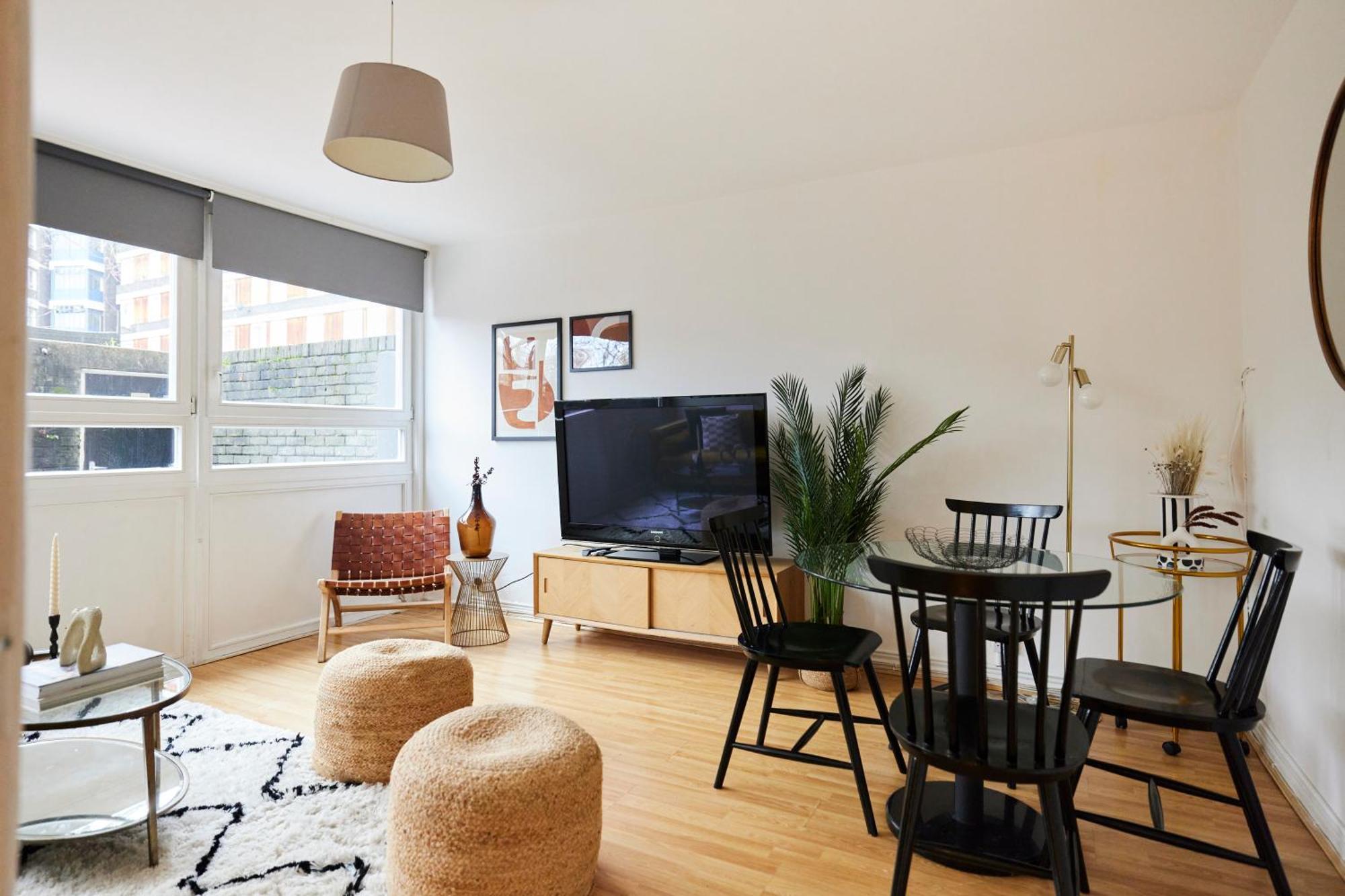 The Kennington Park Crib - Lovely 2Bdr Flat With Garden 伦敦 外观 照片